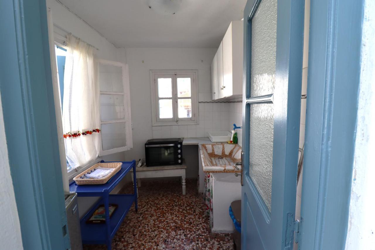 Yiayia's Skopelos Town
